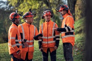 abbigliamento forestale