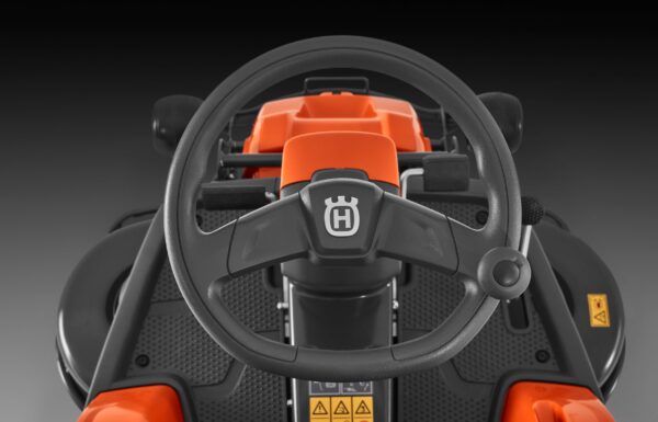 trattorino rider husqvarna r216tawd