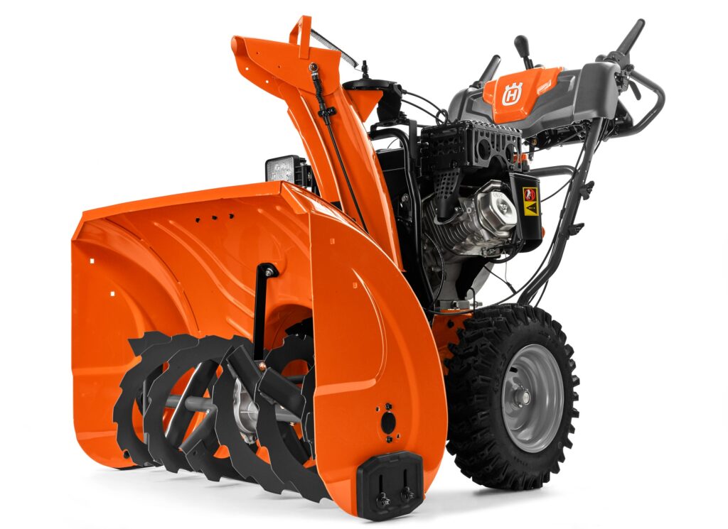 spazzaneve husqvarna st230